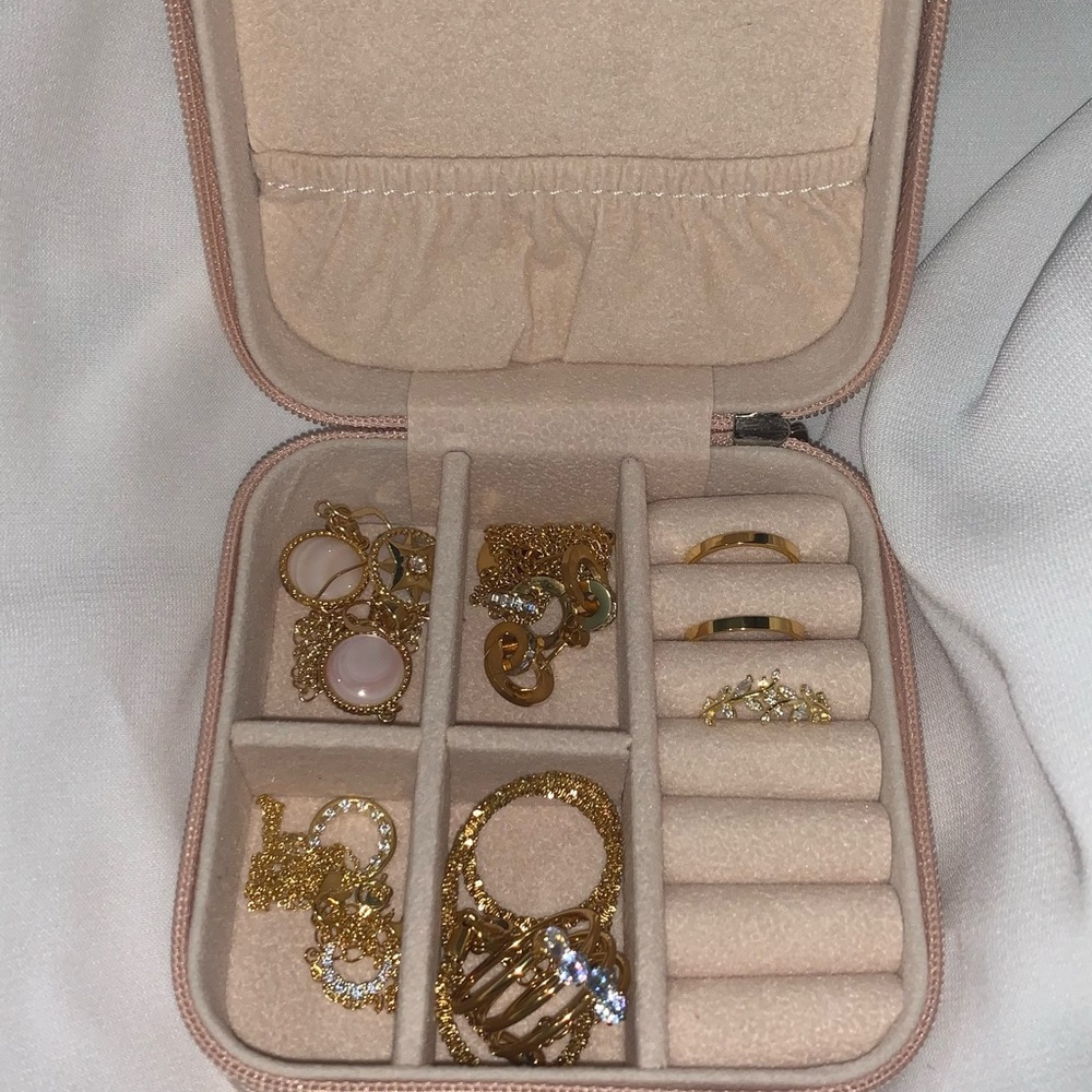 Pink Jewelry Box - Picture 4 of 4